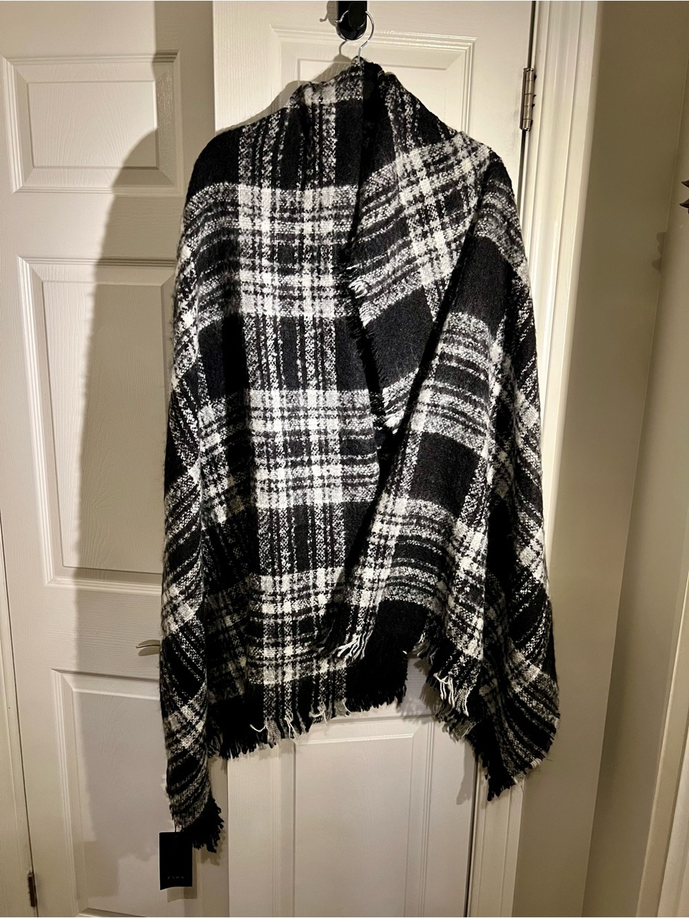 Zara Black and White Plaid Fringe Poncho